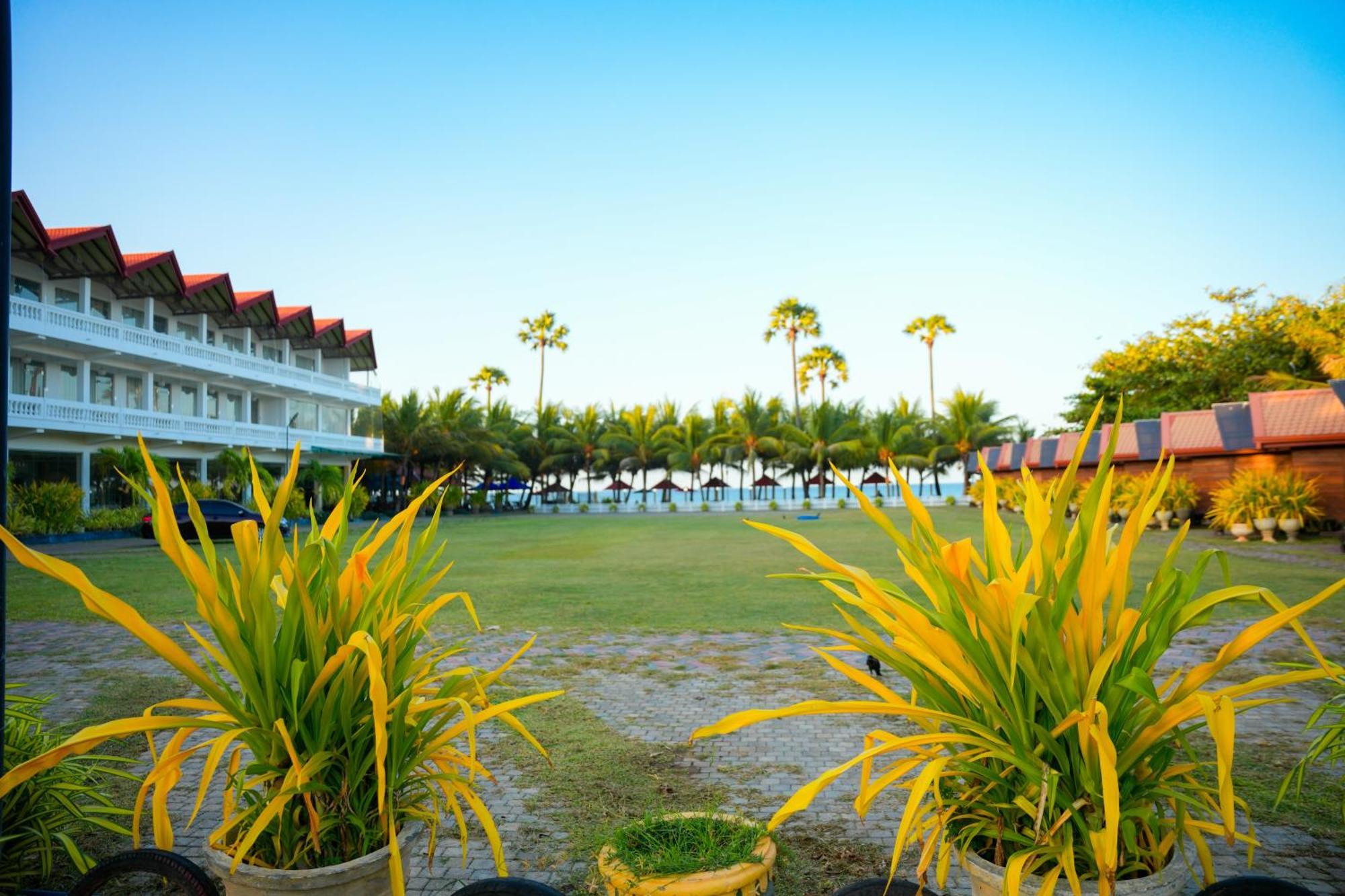 Jkab Beach Resort Trincomalee Kültér fotó
