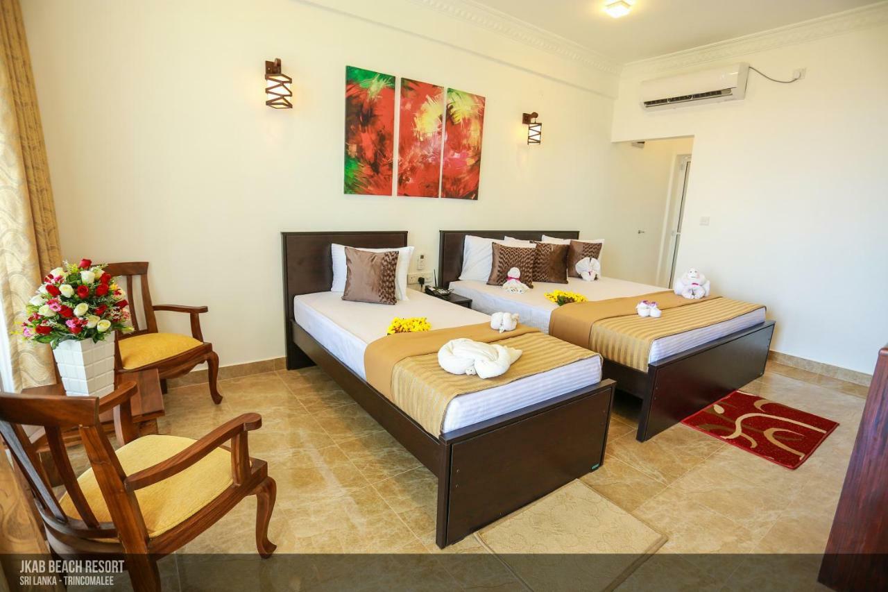 Jkab Beach Resort Trincomalee Kültér fotó